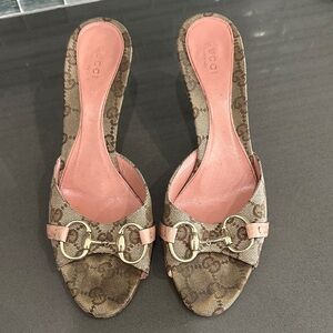 Gucci GG Canvas Slide Mules with Pink Leather Insole & Gold Horsebit Size 8